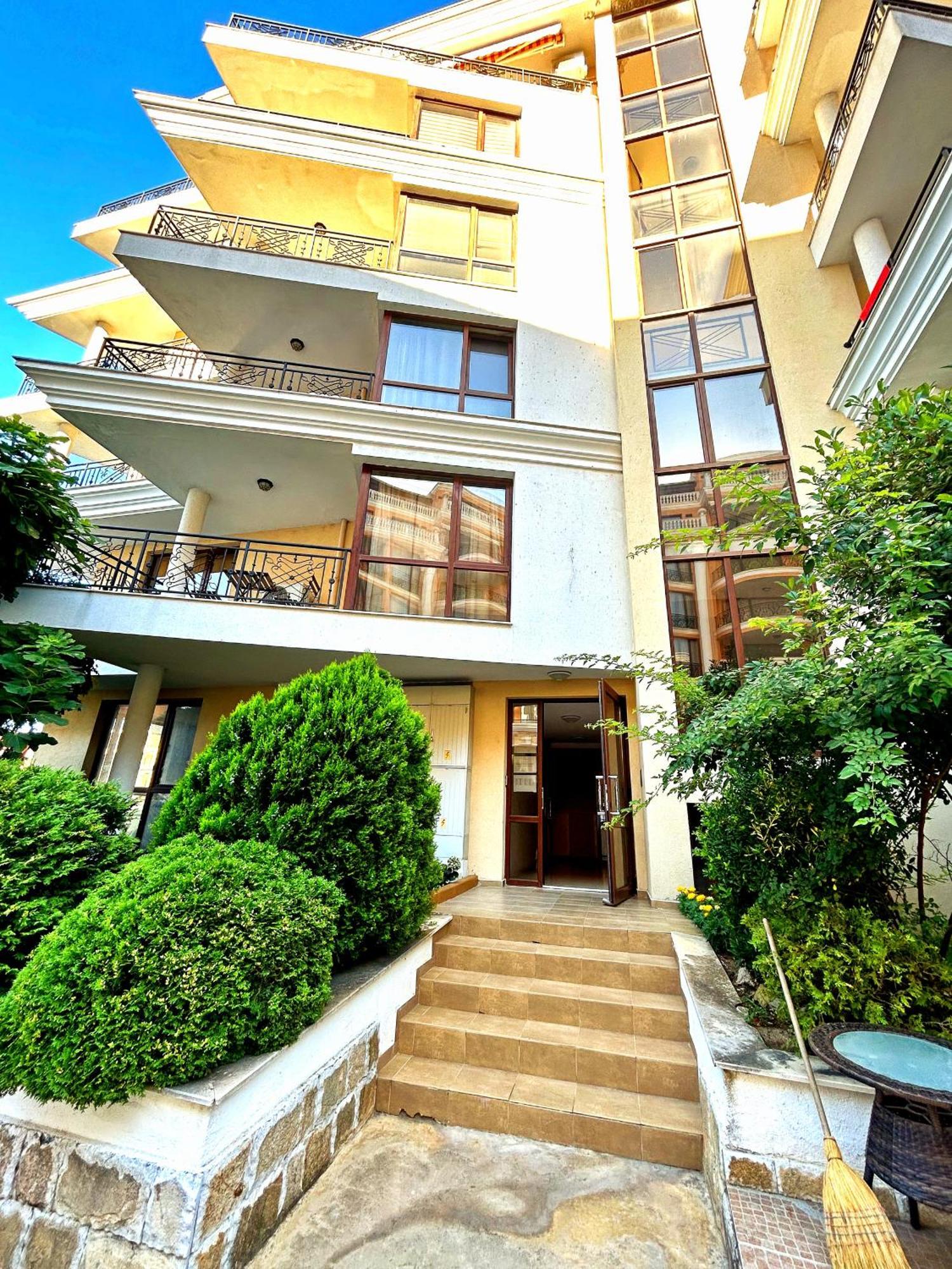 Apartment Calabria Sveti Vlas Exteriör bild