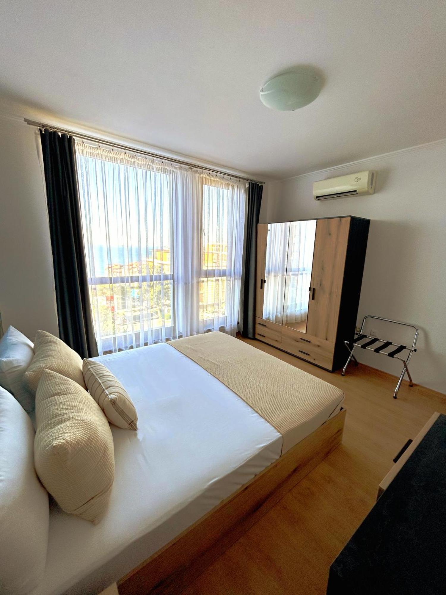 Apartment Calabria Sveti Vlas Exteriör bild
